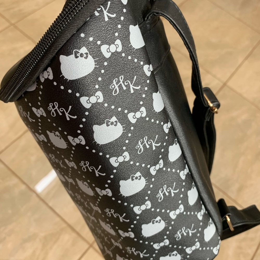 Hello Kitty Backpack - image 3